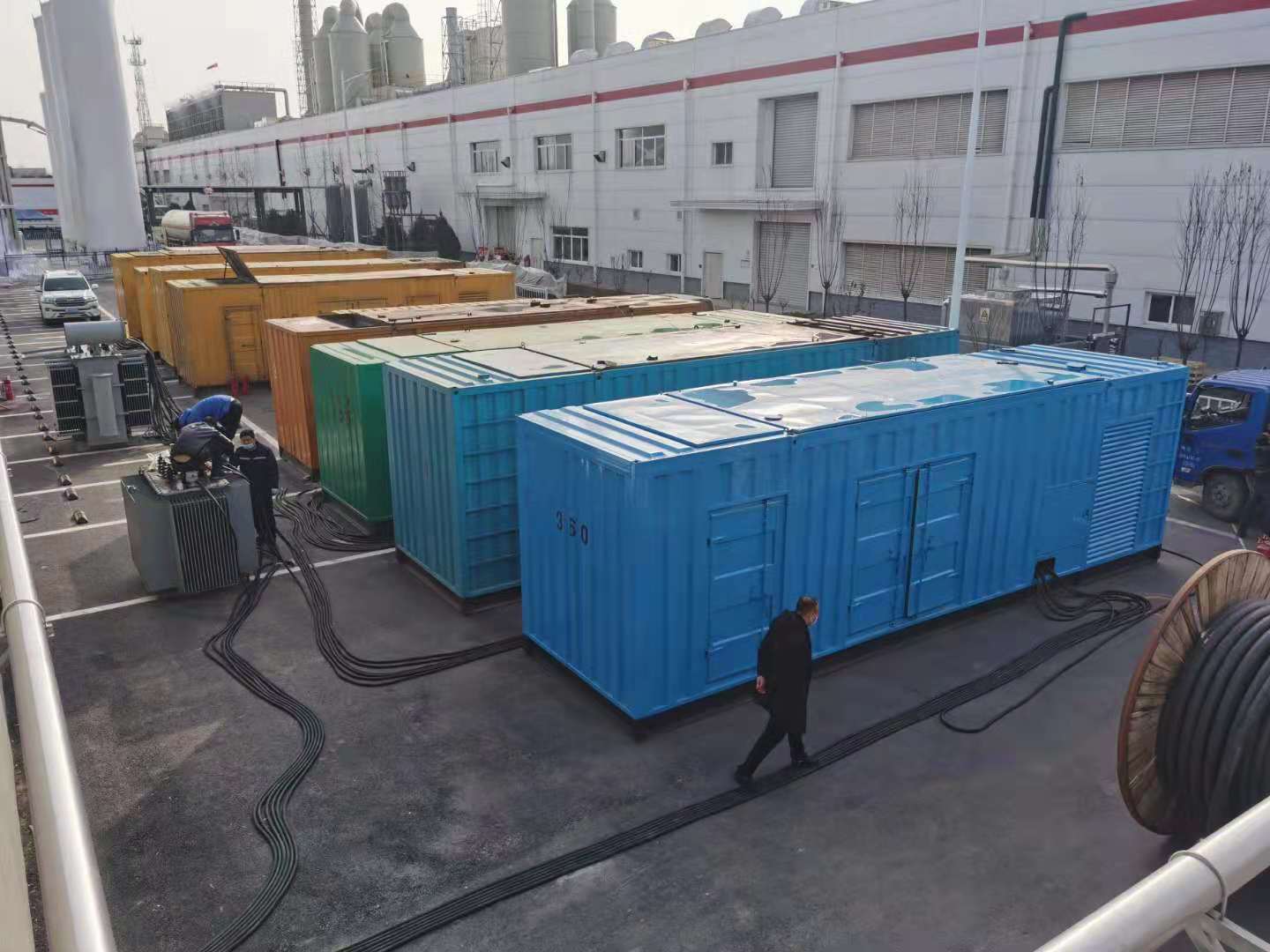 通海发电机出租-两相发电机与三相发电机有何区别?