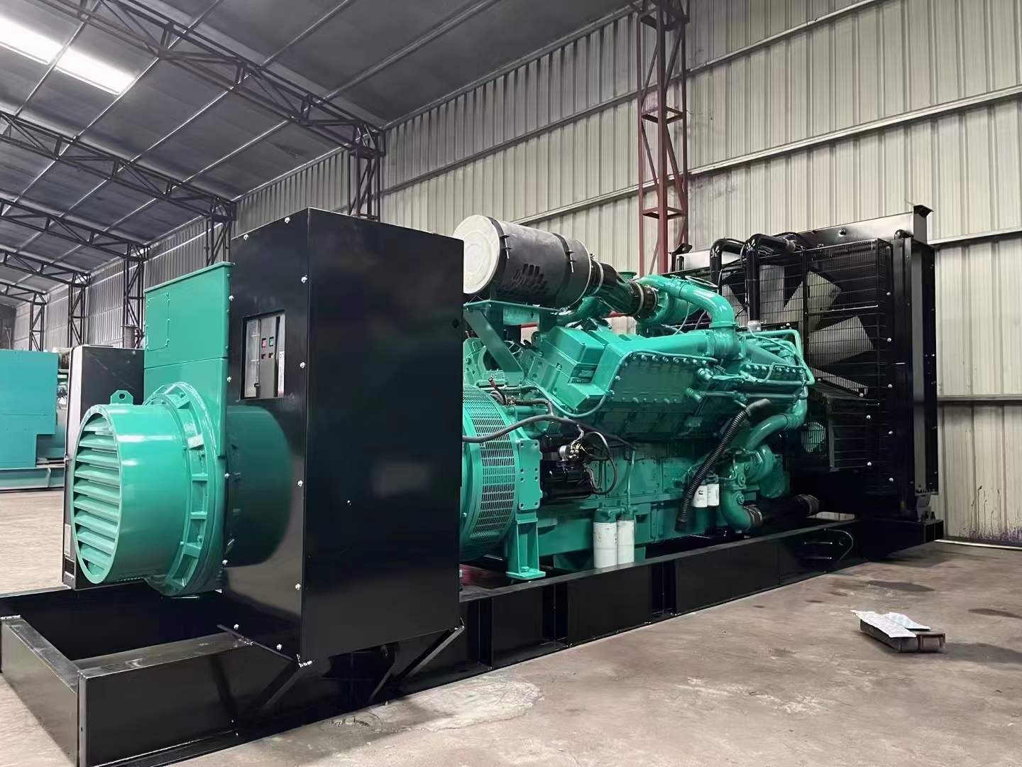 通海如何降低 800kW 柴油发电机输出电流的波动？